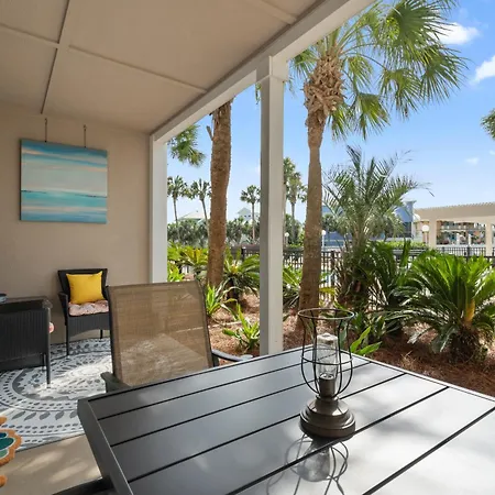 Villa Grand Caribbean East Poolside Palms